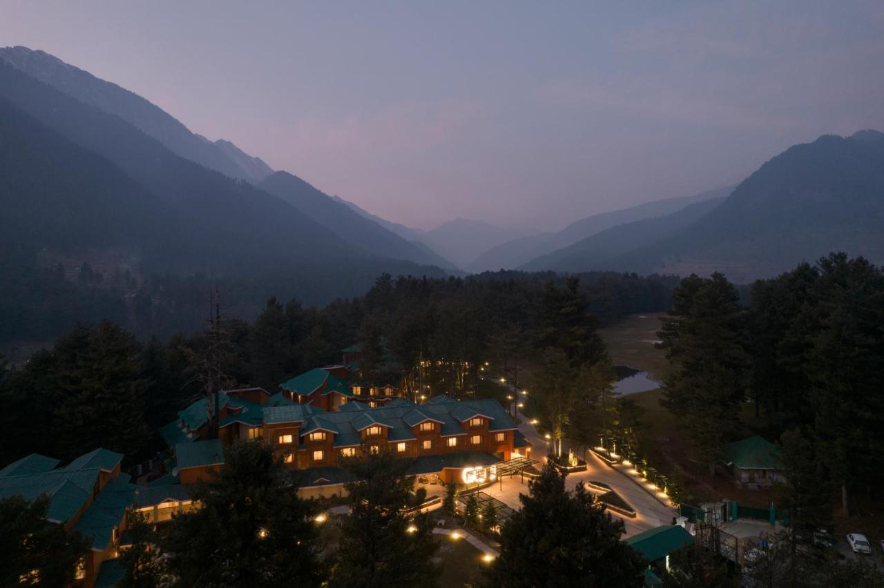 Radisson Golf Resort Пахалгам Экстерьер фото